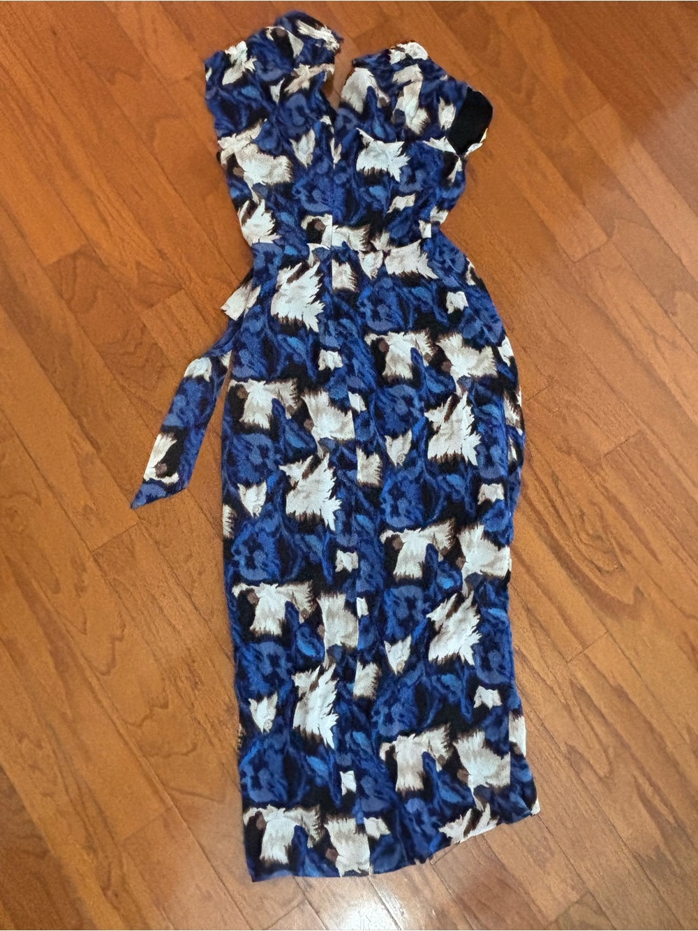 White House Black Market Blue & White Floral Wrap Midi Dress - Picture 3 of 7